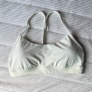 Lululemon Flow Y Nulu Bra